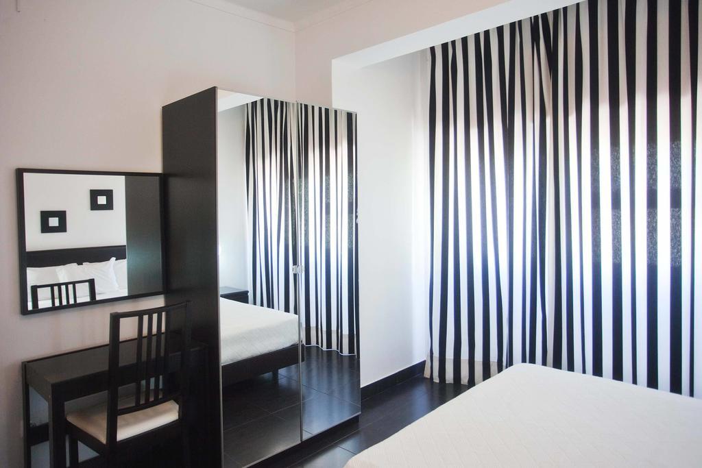 Residencial Principe Guest House Barreiro  Δωμάτιο φωτογραφία