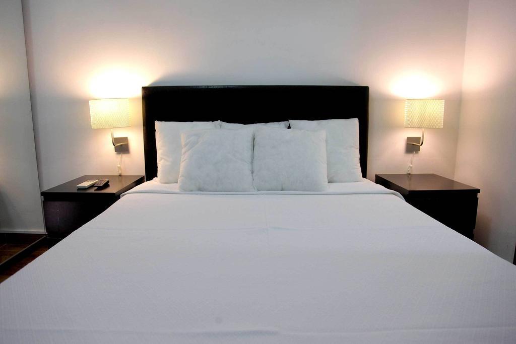 Residencial Principe Guest House Barreiro  Δωμάτιο φωτογραφία